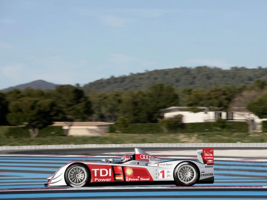  Audi R10 TDI 2008 года  (фото 22 из 57)